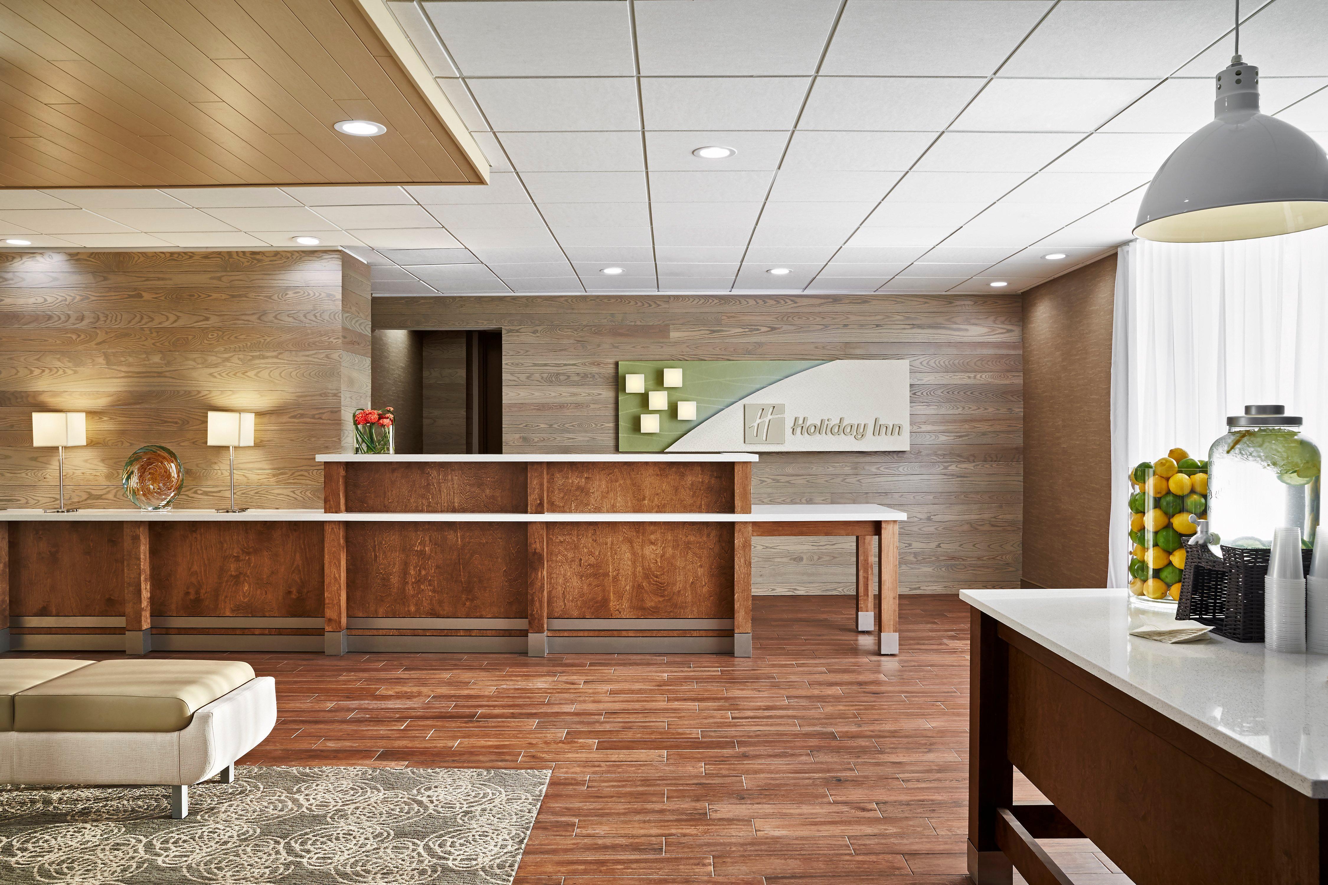 Holiday Inn Alexandria At Carlyle By Ihg מראה חיצוני תמונה