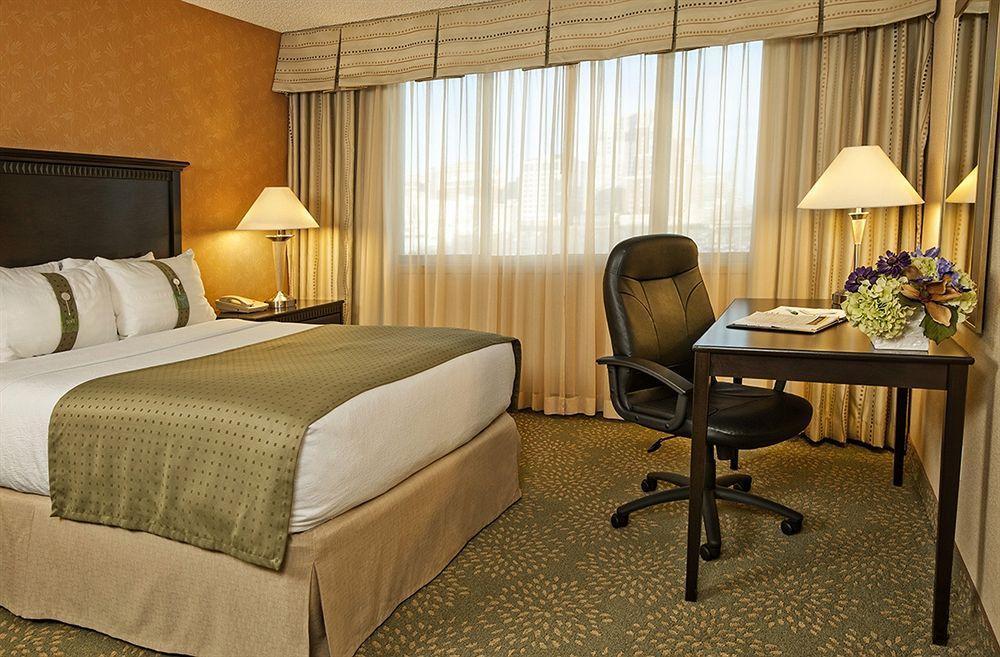 Holiday Inn Alexandria At Carlyle By Ihg מראה חיצוני תמונה