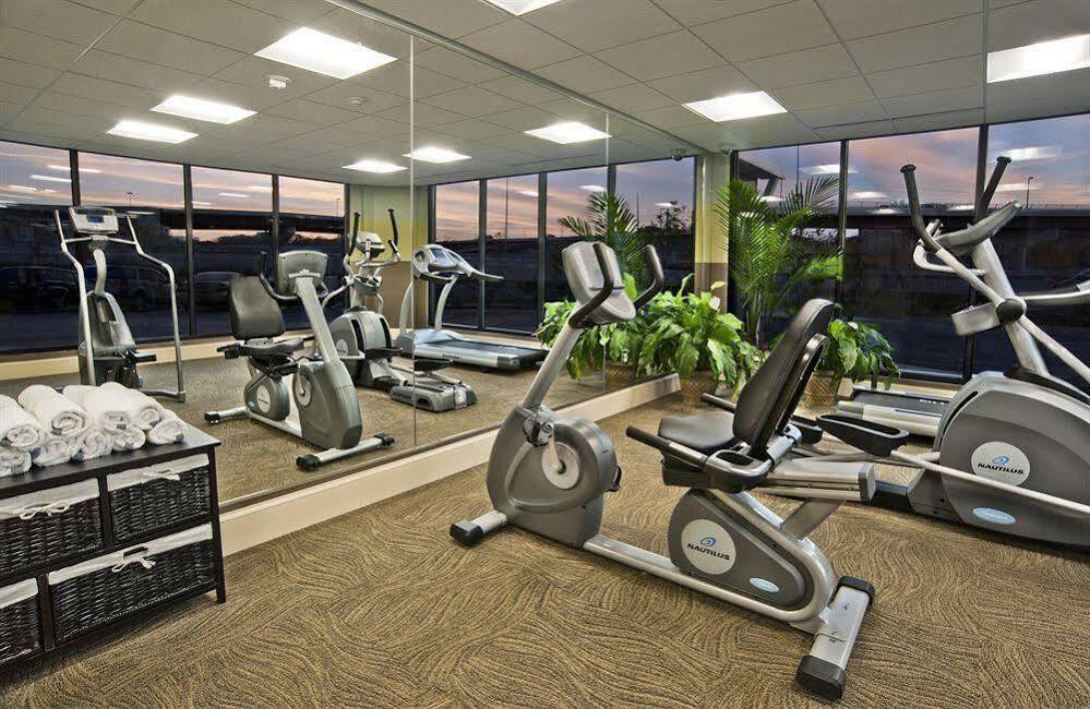 Holiday Inn Alexandria At Carlyle By Ihg מראה חיצוני תמונה